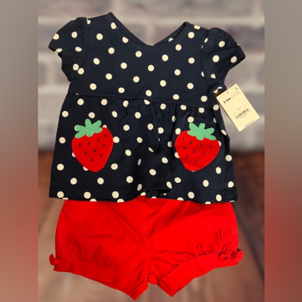 Carter’s Child of Mine Strawberry Outfit. 3-6 months.